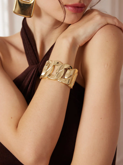 Chunky Golden Large Bracelets|NOOSGOP